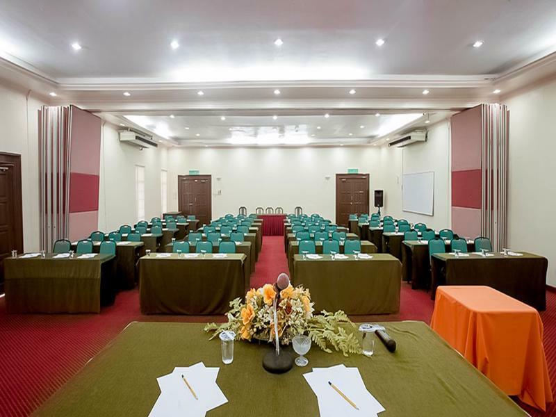 Hotel Seri Malaysia Rompin Kuala Rompin Eksteriør bilde